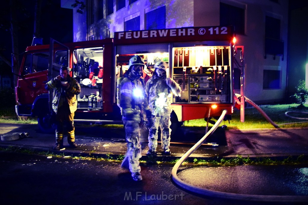 Grossfeuer Einfamilienhaus Siegburg Muehlengrabenstr P0407.JPG - Miklos Laubert